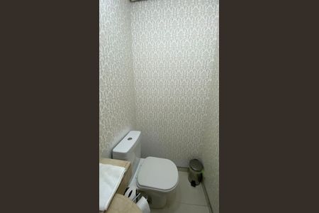 Apartamento à venda com 182m², 4 quartos e 3 vagasLavabo