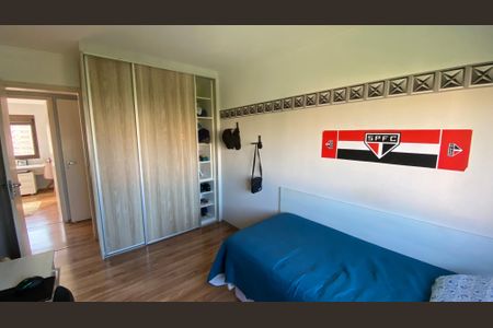 Apartamento à venda com 182m², 4 quartos e 3 vagasQuarto 2