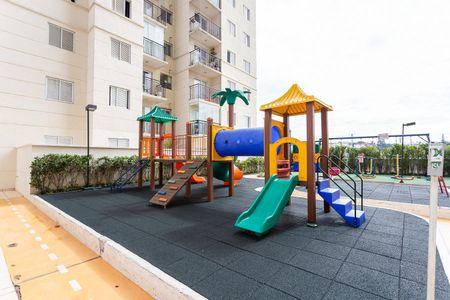 Apartamento à venda com 62m², 2 quartos e 1 vaga Apartamento à venda com 62m², 2 quartos e 1 vagaÁrea comum - Playground