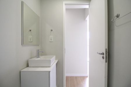 Apartamento à venda com 62m², 3 quartos e 1 vaga Apartamento à venda com 62m², 3 quartos e 1 vagaBanheiro