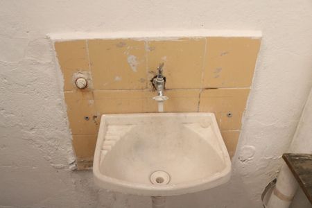 Casa à venda com 55m², 2 quartos e 1 vagaÁrea de Serviço