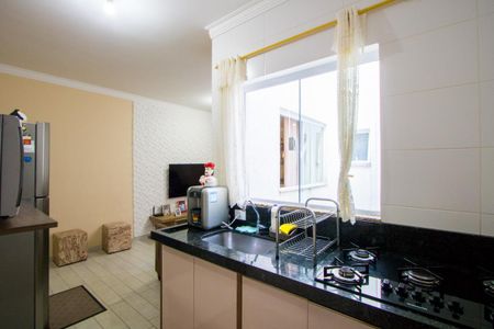 Apartamento à venda com 100m², 2 quartos e 1 vagaCozinha