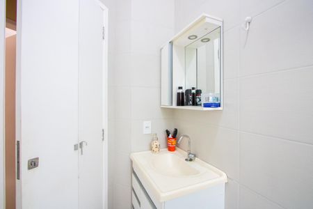 Apartamento à venda com 100m², 2 quartos e 1 vagaBanheiro social