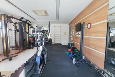Apartamento à venda com 80m², 2 quartos e 2 vagas Apartamento à venda com 80m², 2 quartos e 2 vagasÁrea comum - Academia