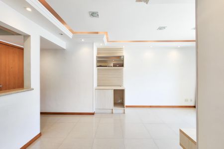 Apartamento à venda com 80m², 2 quartos e 2 vagas Apartamento à venda com 80m², 2 quartos e 2 vagasSala