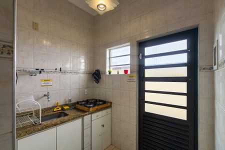 Cozinha  de casa para alugar com 2 quartos, 102m² em Jardim Imperador, Praia Grande