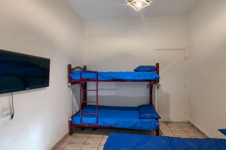 Casa para alugar com 102m², 2 quartos e 2 vagas Casa para alugar com 102m², 2 quartos e 2 vagasSuíte 2