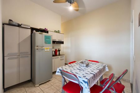 Casa para alugar com 102m², 2 quartos e 2 vagas Casa para alugar com 102m², 2 quartos e 2 vagasCozinha