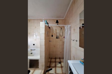 Casa à venda com 350m², 3 quartos e 4 vagas Casa à venda com 350m², 3 quartos e 4 vagasBanheiro edícula