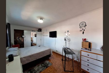 Casa à venda com 350m², 3 quartos e 4 vagas Casa à venda com 350m², 3 quartos e 4 vagasQuarto edícula