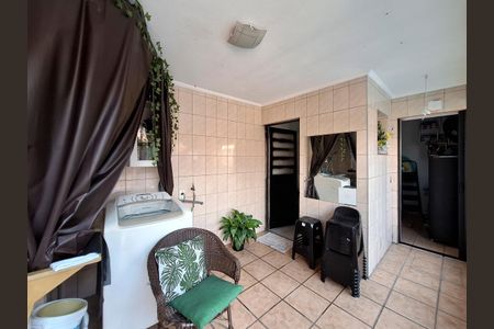 Casa à venda com 350m², 3 quartos e 4 vagas Casa à venda com 350m², 3 quartos e 4 vagasÁrea de Serviço