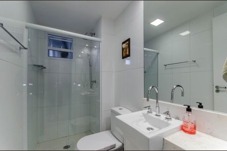 Apartamento à venda com 100m², 3 quartos e 2 vagasBanheiro Social