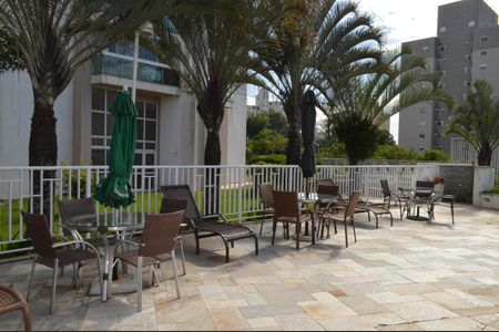 Apartamento à venda com 100m², 3 quartos e 2 vagasÁrea da Piscina