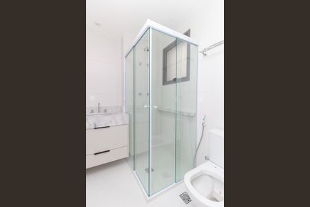 Apartamento à venda com 74m², 2 quartos e 1 vaga Apartamento à venda com 74m², 2 quartos e 1 vagaBanheiro da Suíte 2