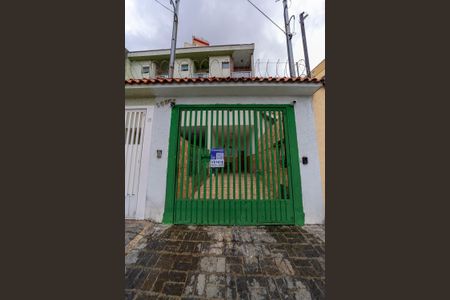 Casa à venda com 135m², 3 quartos e 2 vagasFachada