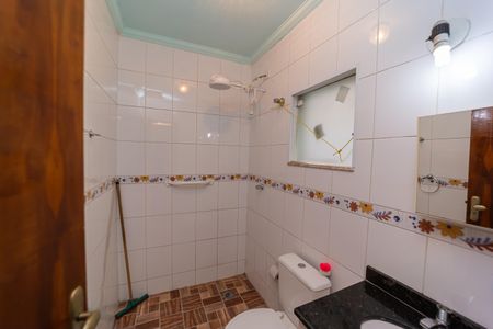 Casa à venda com 135m², 3 quartos e 2 vagasBanheiro Social
