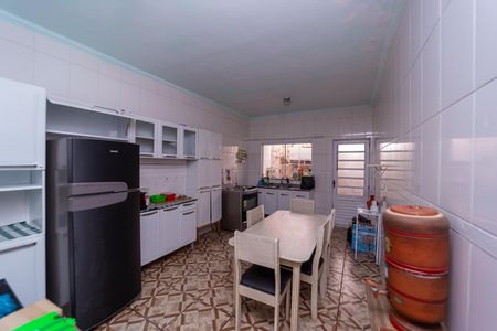 Casa à venda com 135m², 3 quartos e 2 vagasCozinha