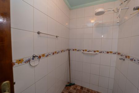 Casa à venda com 135m², 3 quartos e 2 vagasBanheiro Social