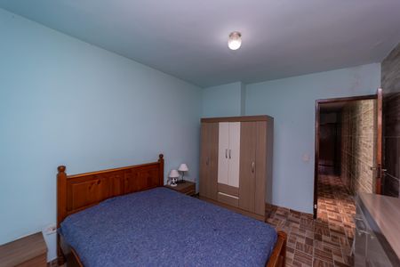 Casa à venda com 135m², 3 quartos e 2 vagasSuíte  1