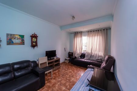 Casa à venda com 135m², 3 quartos e 2 vagasSala