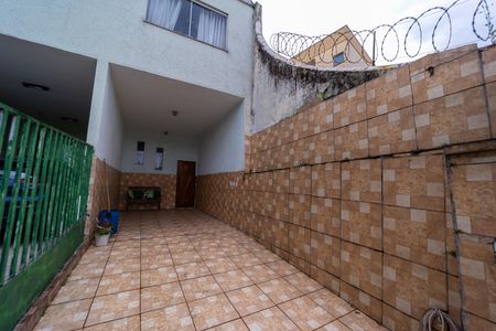 Casa à venda com 135m², 3 quartos e 2 vagasGaragem