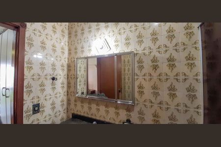 Casa à venda com 500m², 4 quartos e 4 vagas Casa à venda com 500m², 4 quartos e 4 vagasBanheiro da Suíte 4