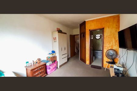 Casa à venda com 500m², 4 quartos e 4 vagas Casa à venda com 500m², 4 quartos e 4 vagasSuíte 1