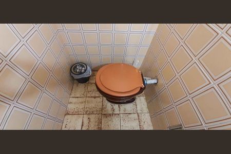 Casa à venda com 500m², 4 quartos e 4 vagas Casa à venda com 500m², 4 quartos e 4 vagasLavabo do Salão de Festa