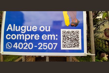 Casa à venda com 500m², 4 quartos e 4 vagas Casa à venda com 500m², 4 quartos e 4 vagasPlaca