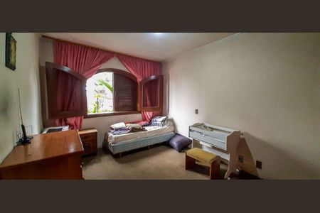 Casa à venda com 500m², 4 quartos e 4 vagas Casa à venda com 500m², 4 quartos e 4 vagasSuíte 2