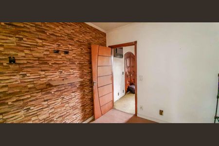 Casa à venda com 500m², 4 quartos e 4 vagas Casa à venda com 500m², 4 quartos e 4 vagasEscritório