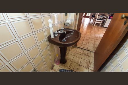 Casa à venda com 500m², 4 quartos e 4 vagas Casa à venda com 500m², 4 quartos e 4 vagasLavabo do Salão de Festa