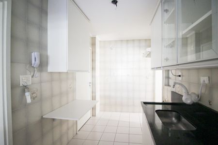 Apartamento à venda com 78m², 2 quartos e 1 vagaCozinha