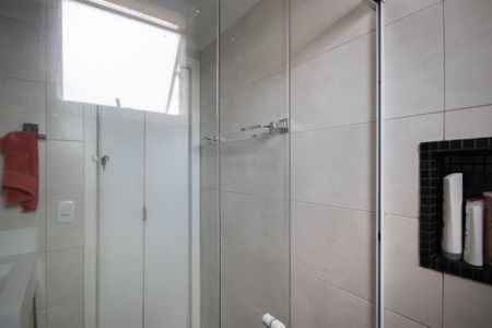 Apartamento à venda com 65m², 2 quartos e 1 vagaBanheiro da Suite