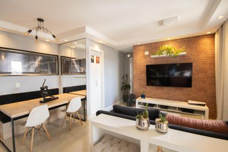 Apartamento à venda com 65m², 2 quartos e 1 vagaSala