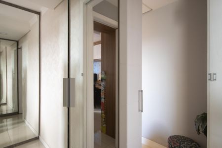 Apartamento à venda com 65m², 2 quartos e 1 vagaArmários