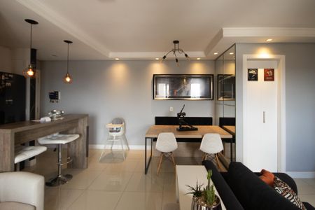 Apartamento à venda com 65m², 2 quartos e 1 vagaSala