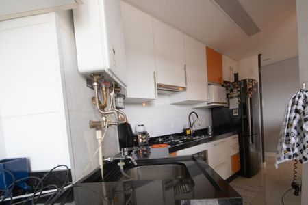 Apartamento à venda com 65m², 2 quartos e 1 vagaCozinha e Área de serviço