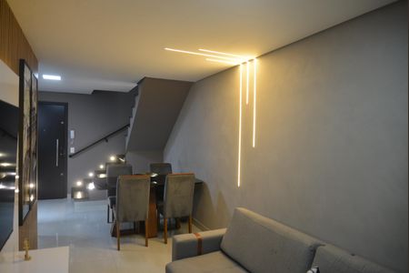 Apartamento à venda com 117m², 2 quartos e 2 vagasSala