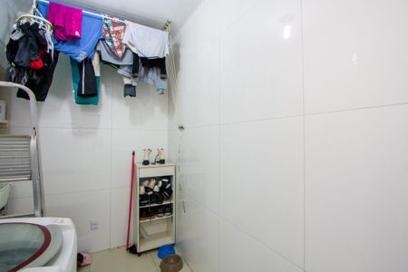 Apartamento à venda com 110m², 2 quartos e sem vaga Apartamento à venda com 110m², 2 quartos e sem vagaÁrea de serviço