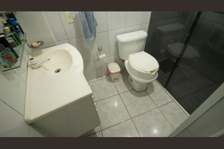 Casa à venda com 100m², 3 quartos e 1 vaga Casa à venda com 100m², 3 quartos e 1 vagaBanheiro Social