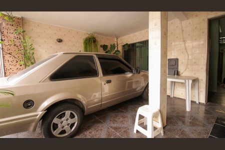 Casa à venda com 100m², 3 quartos e 1 vaga Casa à venda com 100m², 3 quartos e 1 vagaGaragem