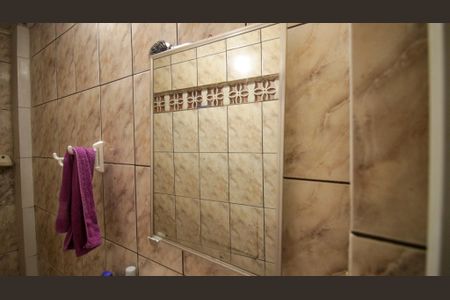 Casa à venda com 100m², 3 quartos e 1 vaga Casa à venda com 100m², 3 quartos e 1 vagaBanheiro da Suíte