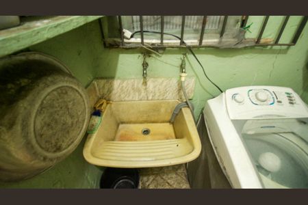 Casa à venda com 100m², 3 quartos e 1 vaga Casa à venda com 100m², 3 quartos e 1 vagaÁrea de Serviço