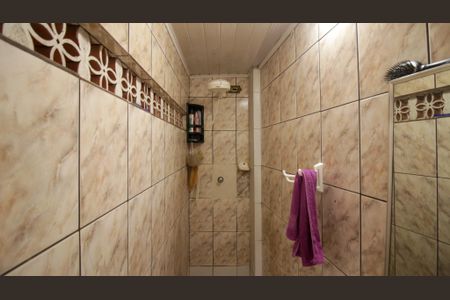 Casa à venda com 100m², 3 quartos e 1 vaga Casa à venda com 100m², 3 quartos e 1 vagaBanheiro da Suíte