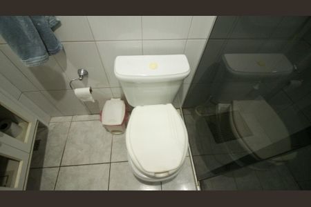 Casa à venda com 100m², 3 quartos e 1 vaga Casa à venda com 100m², 3 quartos e 1 vagaBanheiro Social