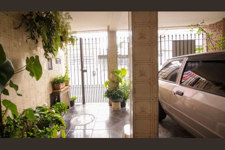 Casa à venda com 100m², 3 quartos e 1 vaga Casa à venda com 100m², 3 quartos e 1 vagaGaragem