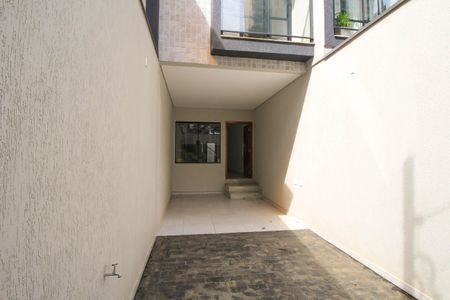 Casa à venda com 110m², 3 quartos e 2 vagasGaragem