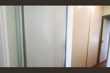 Apartamento à venda com 124m², 4 quartos e 3 vagasSuíte 2