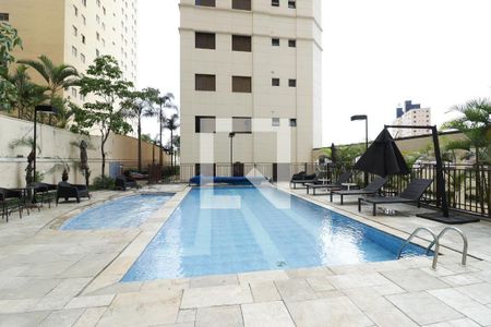 Apartamento à venda com 124m², 4 quartos e 3 vagasÁrea comum - Piscina